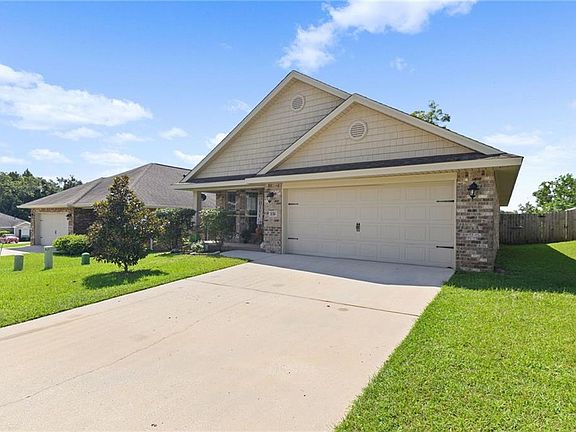 5th image of 16184 Trace Dr