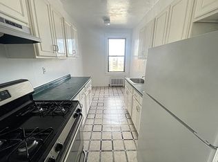 28-03 34th St #6D, Astoria, NY
