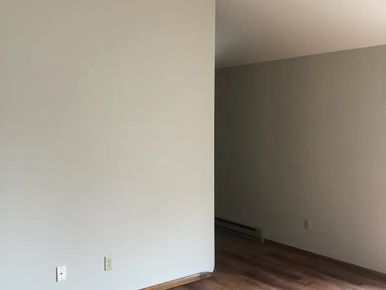227 S 18th Ave #8 — Photo 11