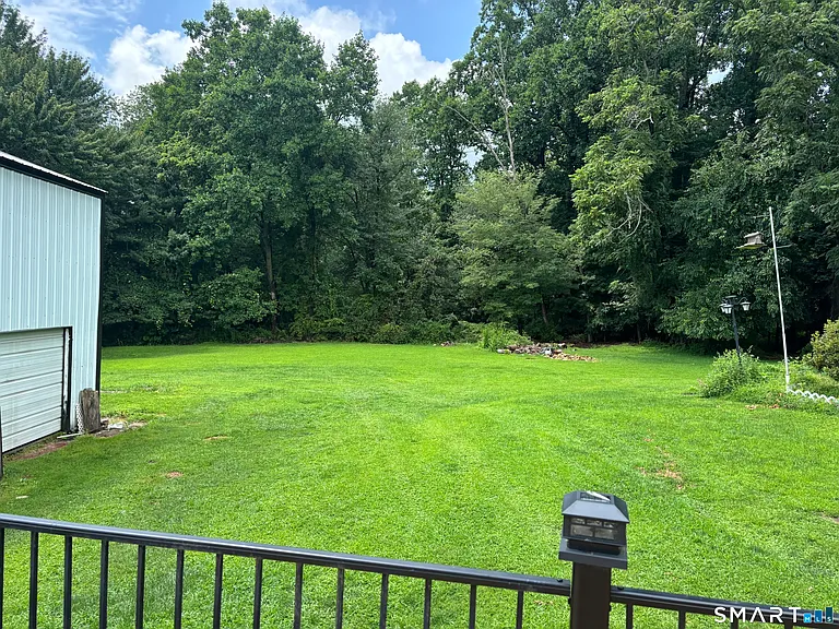 324 Wheelers Farms Rd — Photo 9