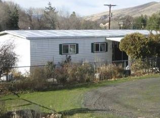 57588 Church Ave, Tygh Valley, OR