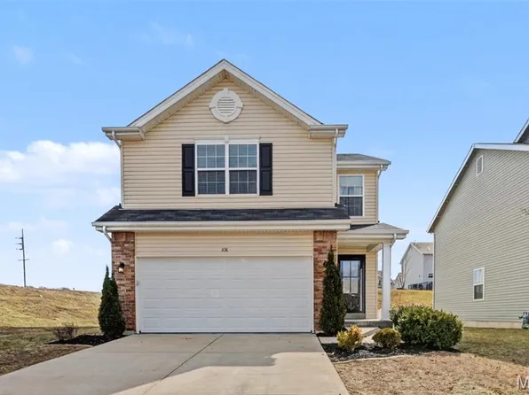 108 Champions Ln, Wentzville, MO 63385