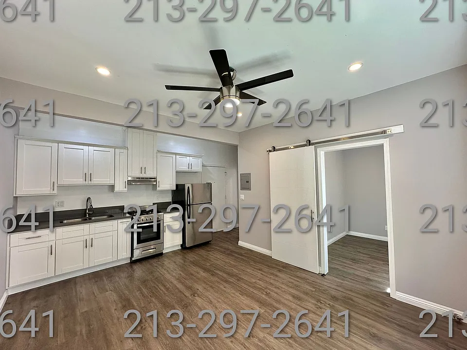 2918 Leeward Ave #110