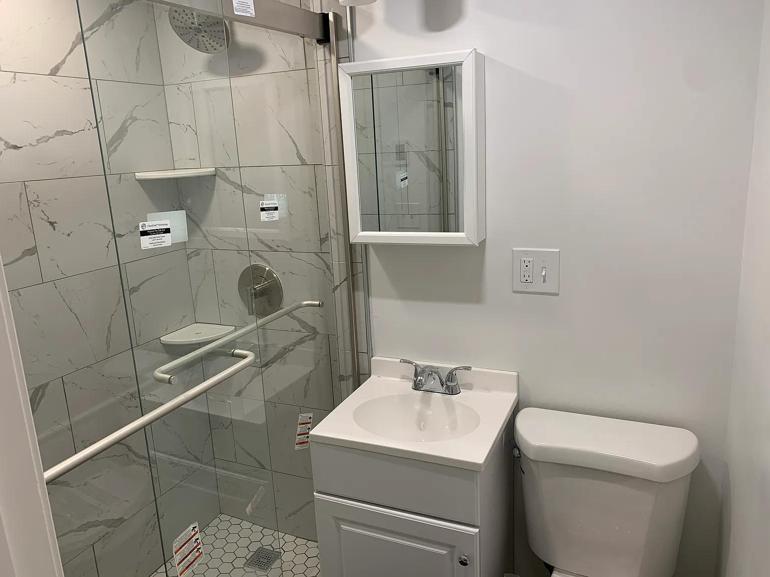 Studio, 9999 sqft, $2,100 — Photo 3