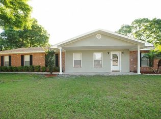 1240 Robinswood Ct N, Lakeland, FL 33813