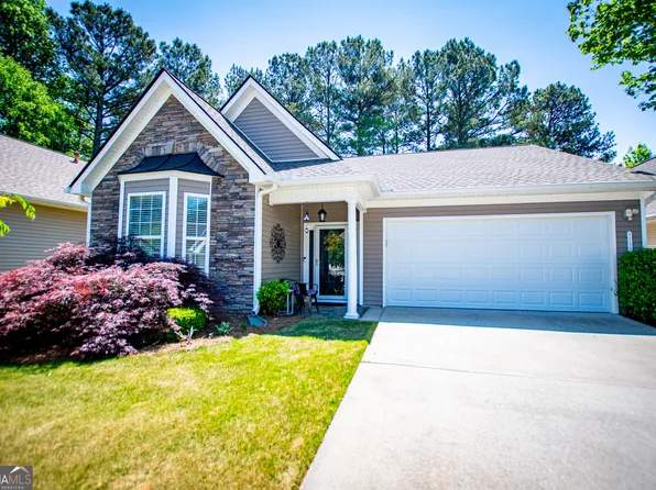 9751 Reflections Dr, Villa Rica, GA 30180