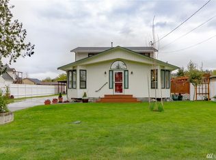 111 Eastgate Ave S, Pacific, WA 98047