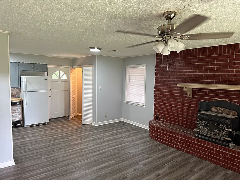 215 Fagan Ln — Photo 15