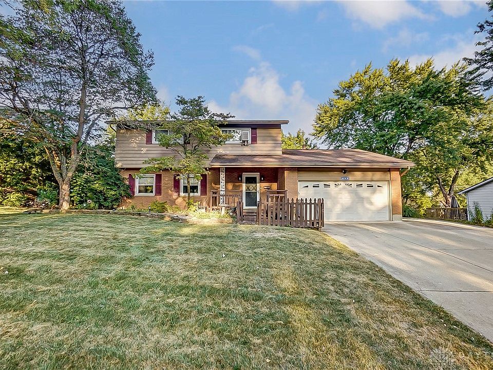 1st image of 839 Gleneagle Dr
