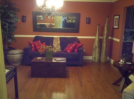 4th image of 11240 Parkwood Ct S