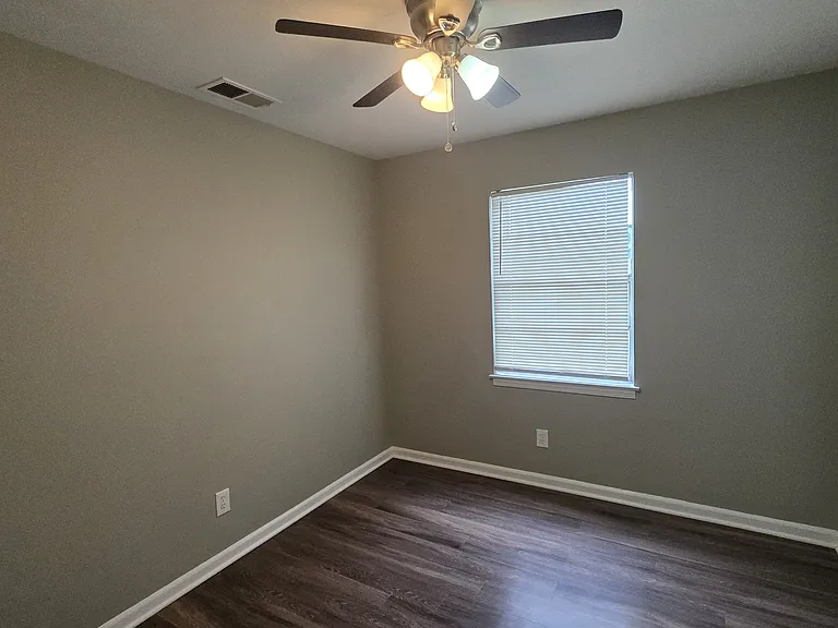 862 Western Park Dr — Photo 11