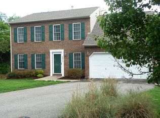 4873 Golfview Dr NE, Roanoke, VA 24019