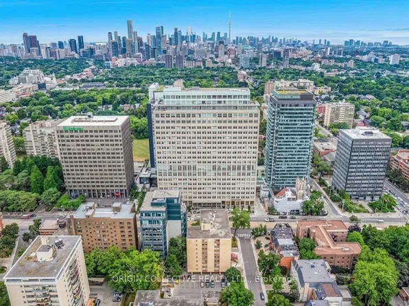 111 Saint Clair Ave W #405, Toronto, ON M4V 1N5