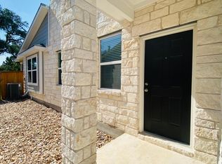 2325 Calvert Dr, Leander, TX 78641