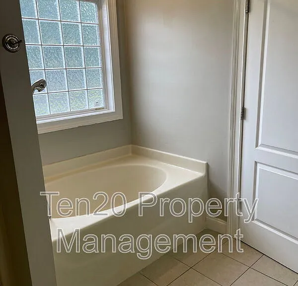22 Cotton Ct — Photo 13