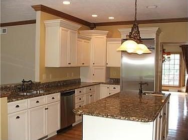 5th image of 106 Estates Ct