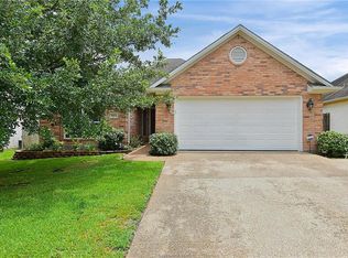 2384 Kendal Green Cir, College Station, TX 77845