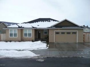 325 N Newton Ave, East Wenatchee, WA 98802