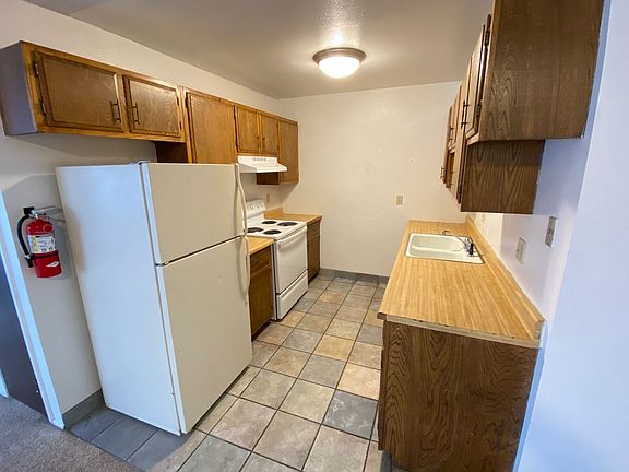 4th image of 1415 Gibbon St #24
