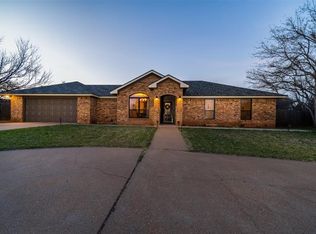 118 Glendale Rd, Sweetwater, TX 79556