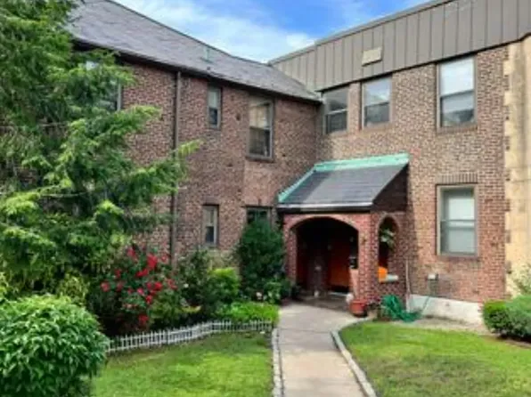 2119 78th St #2, East Elmhurst, NY 11370