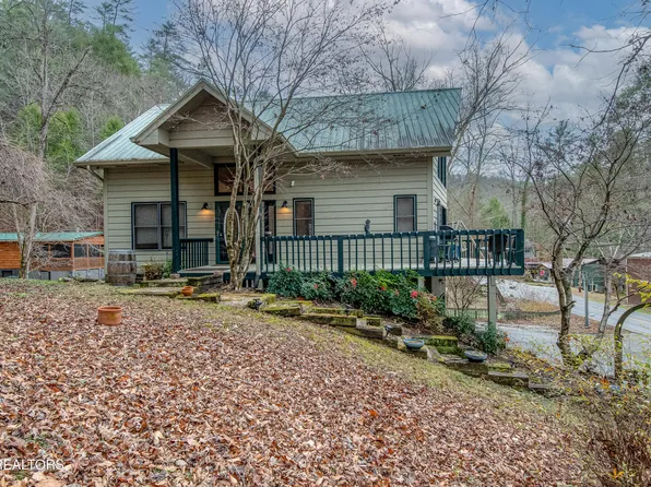 6217 Old Walland Hwy, Walland, TN 37886
