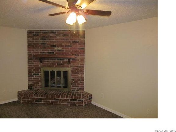 3rd image of 1260 Dudley Ln