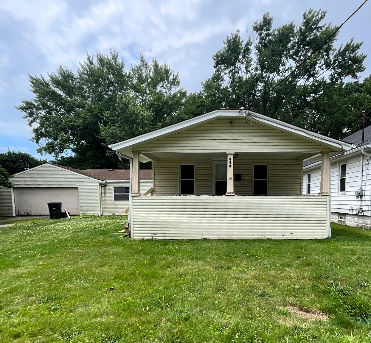 3 bed, 1400 sqft, $1,500 — Photo 2