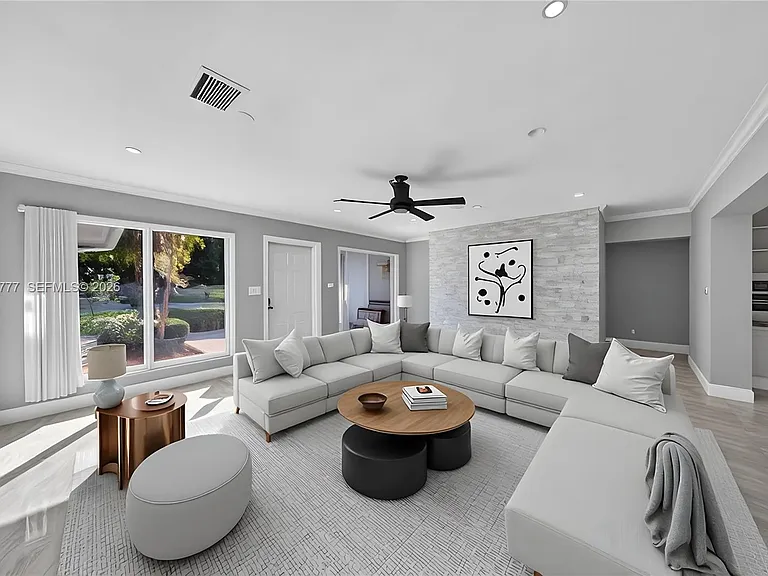 2801 Coral Shores Dr — Photo 19