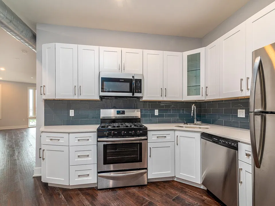 1843-45 E Passyunk Ave #3C