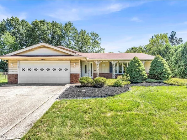 1983 Bromton Dr, Lyndhurst, OH 44124