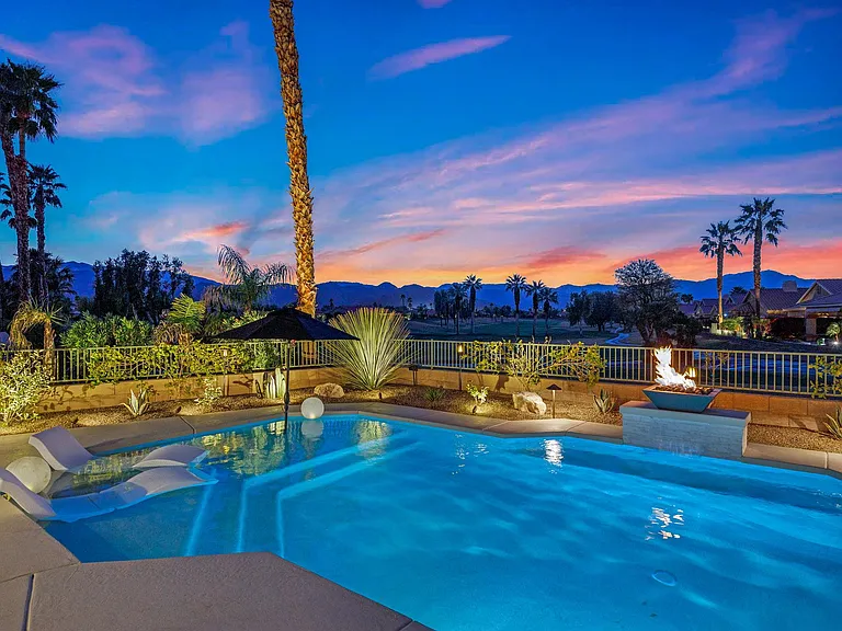 45163 Crystal Springs Dr — Photo 99
