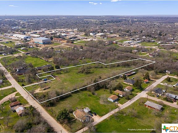 E 3rd St, Rockdale, TX 76567 | Zillow