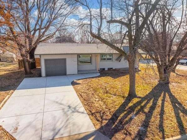 400 N Spruce St, Goddard, KS 67052