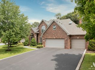 10715 Christopher Dr, Lemont, IL