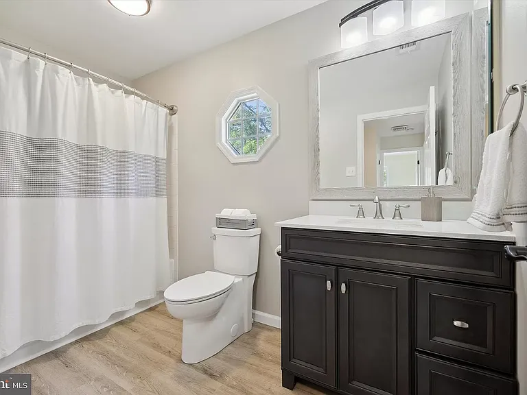701 Kilduff Ct — Photo 11