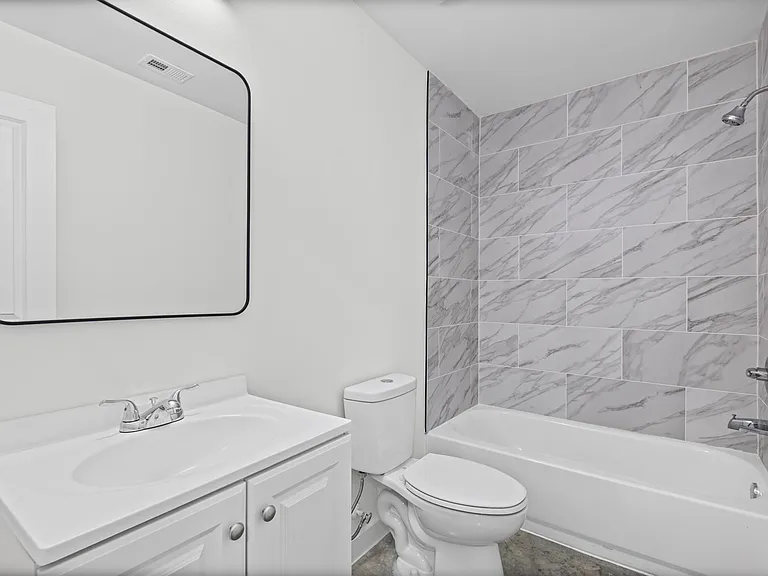 1061 N Avalon St — Photo 9