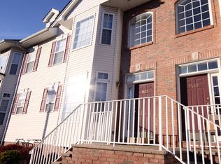 1423 Barnhardt Ln #503, Rahway, NJ 07065