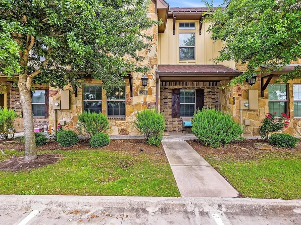 339 Newcomb Ln, College Station, TX 77845