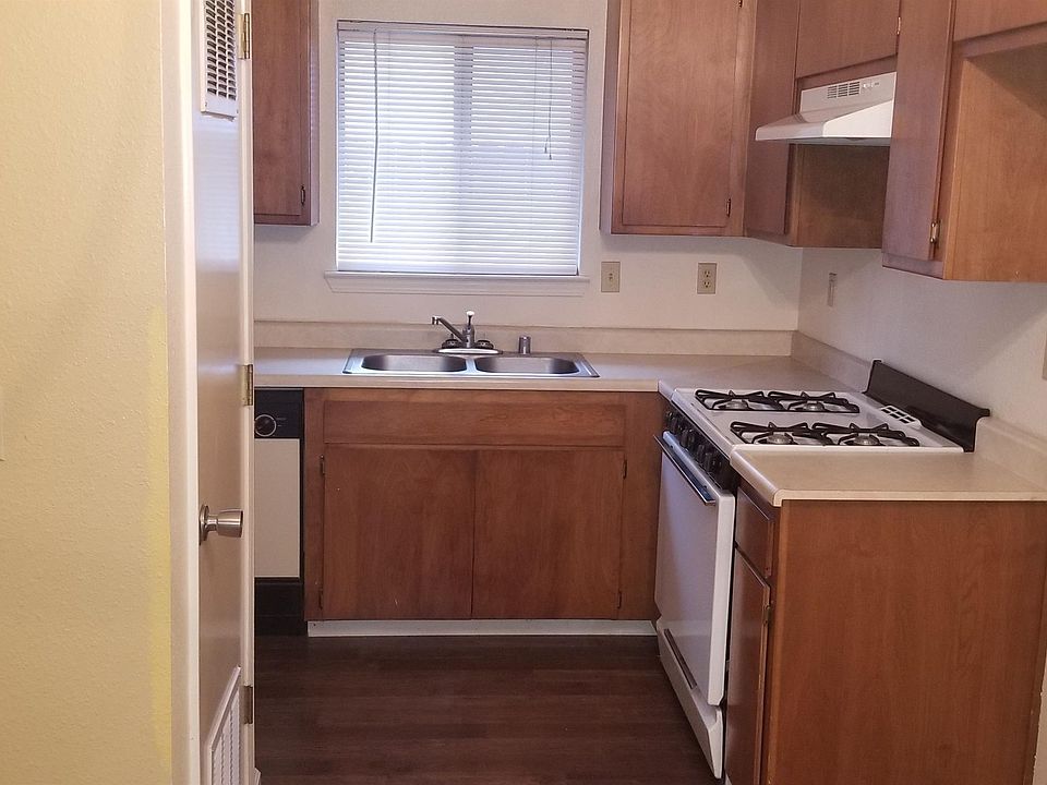 1st image of 2810 East St APT C