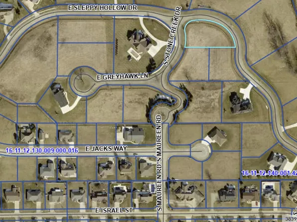 1125 E Sleepy Hollow Dr, Greensburg, IN 47240