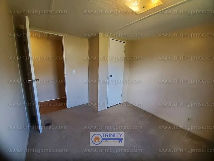 106 Vaughn Dr — Photo 11