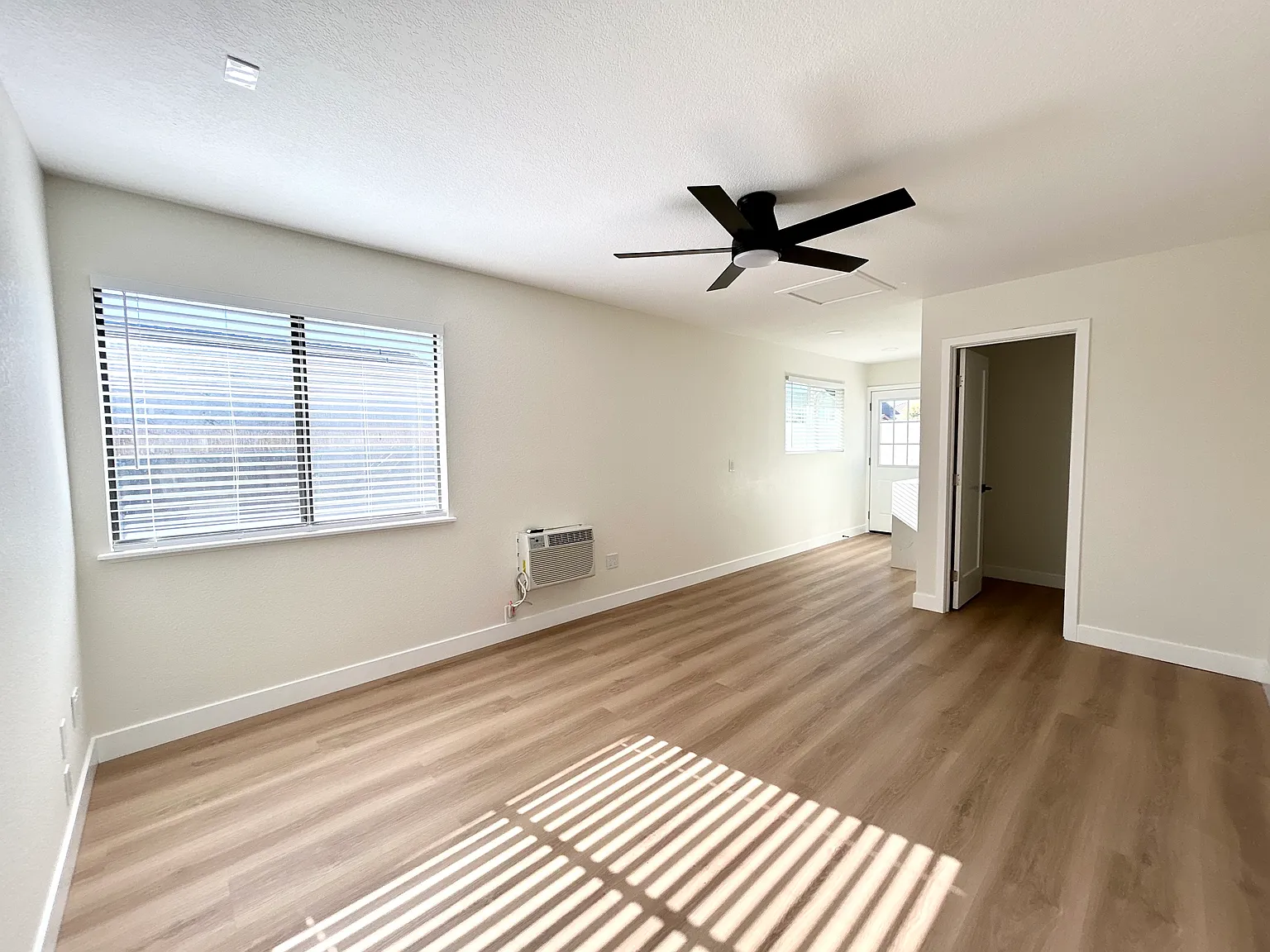 Driftwood Dr, Victorville — Photo 3