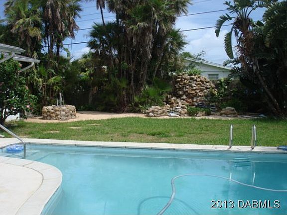 3rd image of 210 N Royal Dunes Blvd