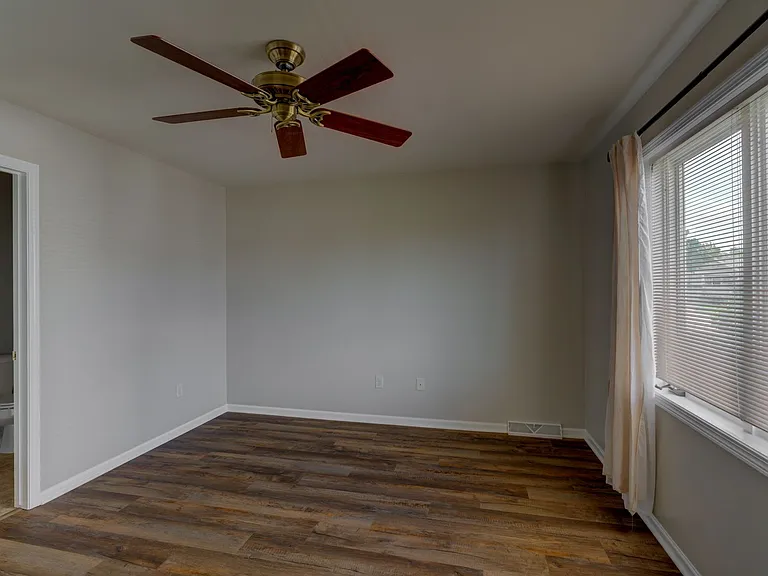 2770 Sunflower Dr — Photo 25