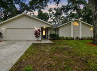 2504 Gulfbreeze Cir, Palm Harbor, FL 34683