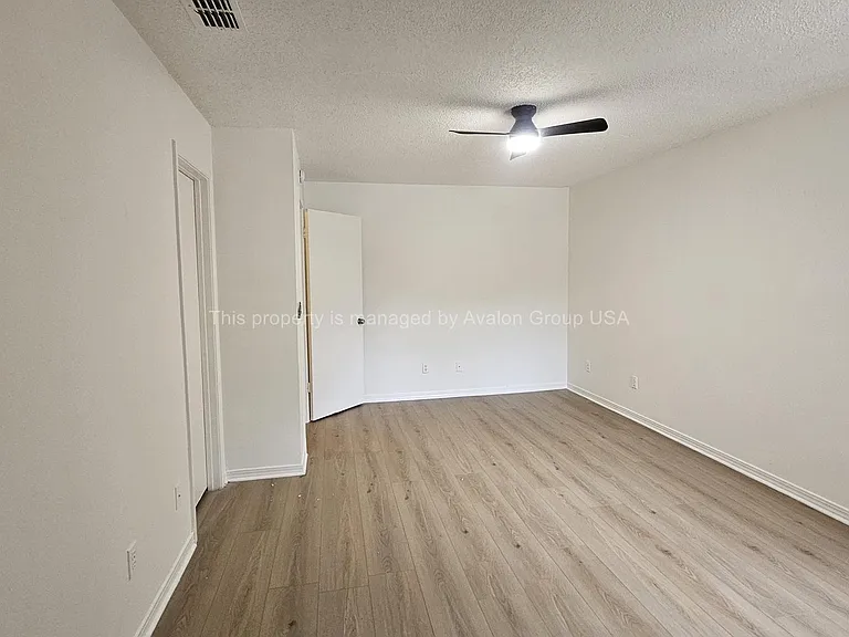 7626 Melissa Ct N — Photo 19