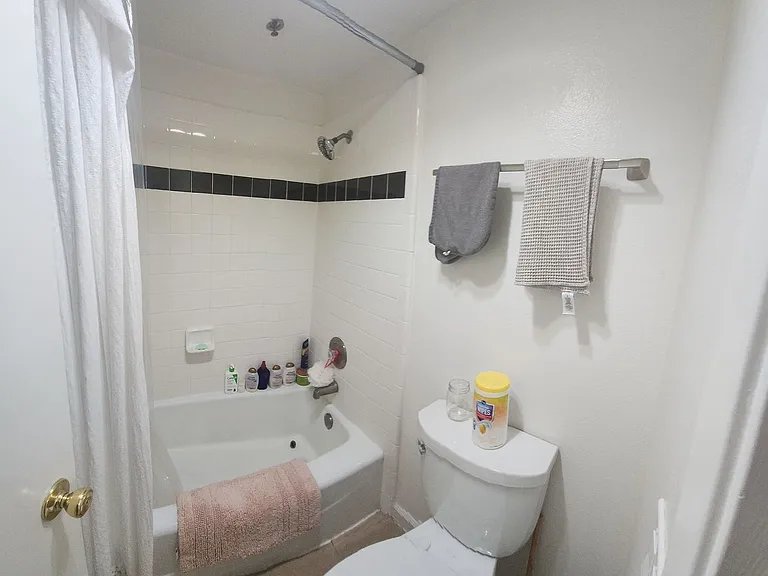 1239 Foothill Blvd #205 — Photo 22