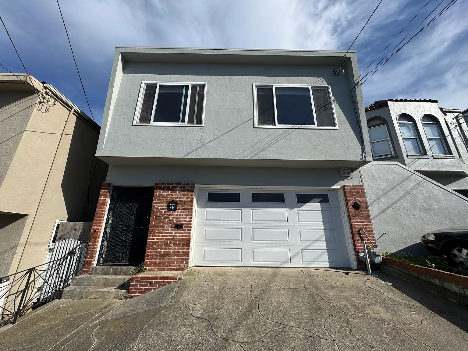 2 bed, 609 sqft, $2,950 — Photo 1