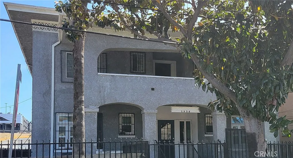 1 bed, 700 sqft, $1,800 — Photo 1